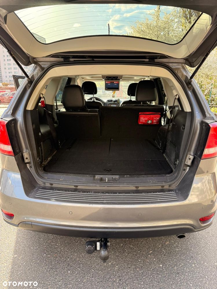 Fiat Freemont 2.0 Multijet Lounge AWD - 17