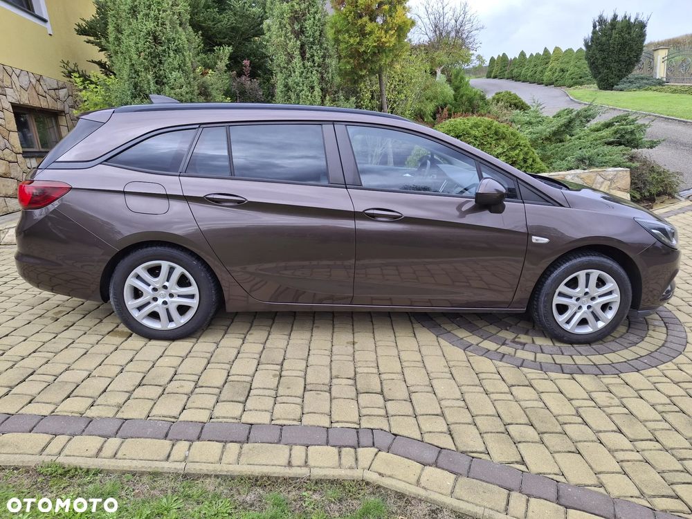 Opel Astra 1.0 Turbo Start/Stop Sports Tourer Business - 4