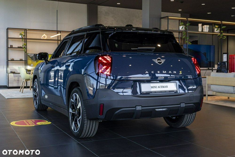 MINI Aceman - 7