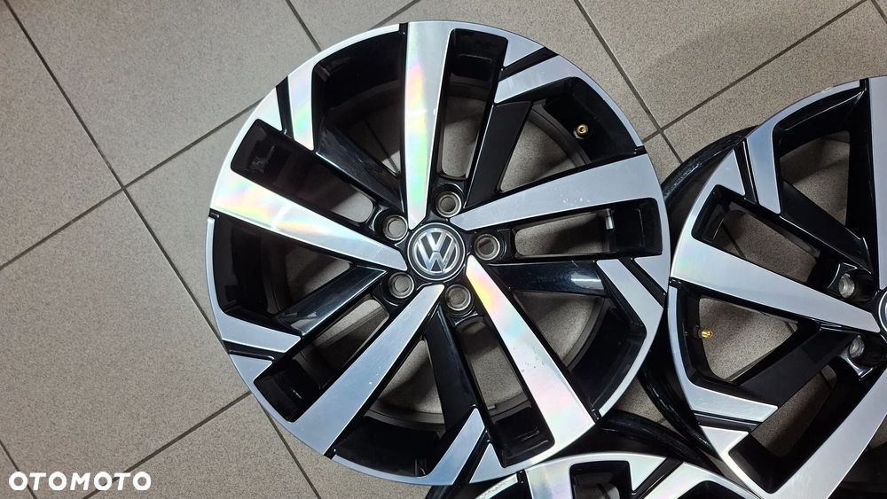 Felgi Aluminiowe 16 VW Polo VI 5x100 ET 47 Torsby - 11
