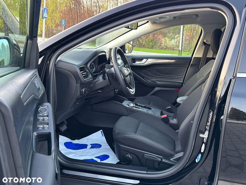 Ford Focus 2.0 EcoBlue Titanium - 9