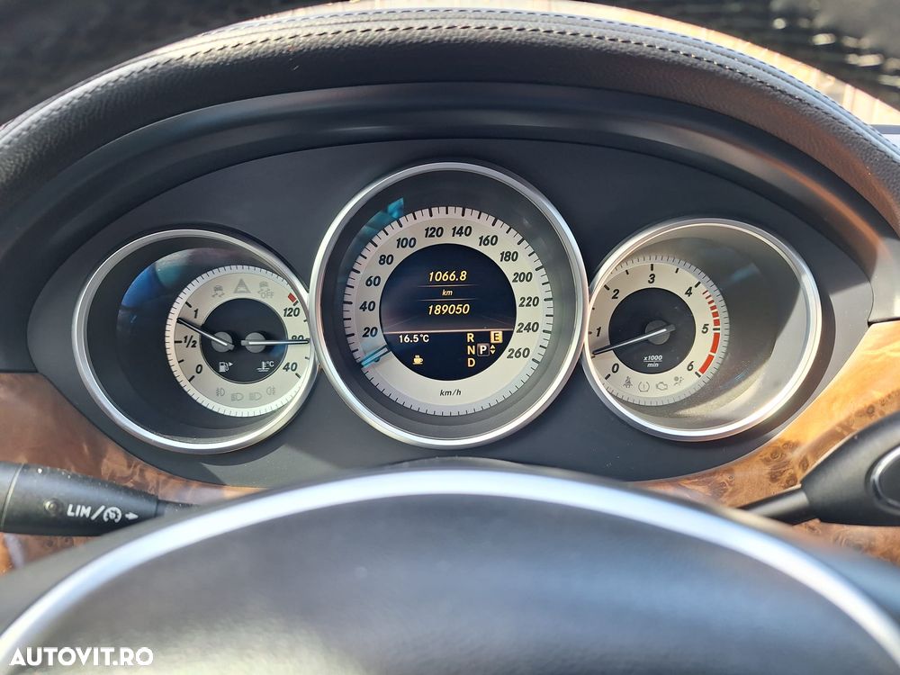 Mercedes-Benz CLS - 8