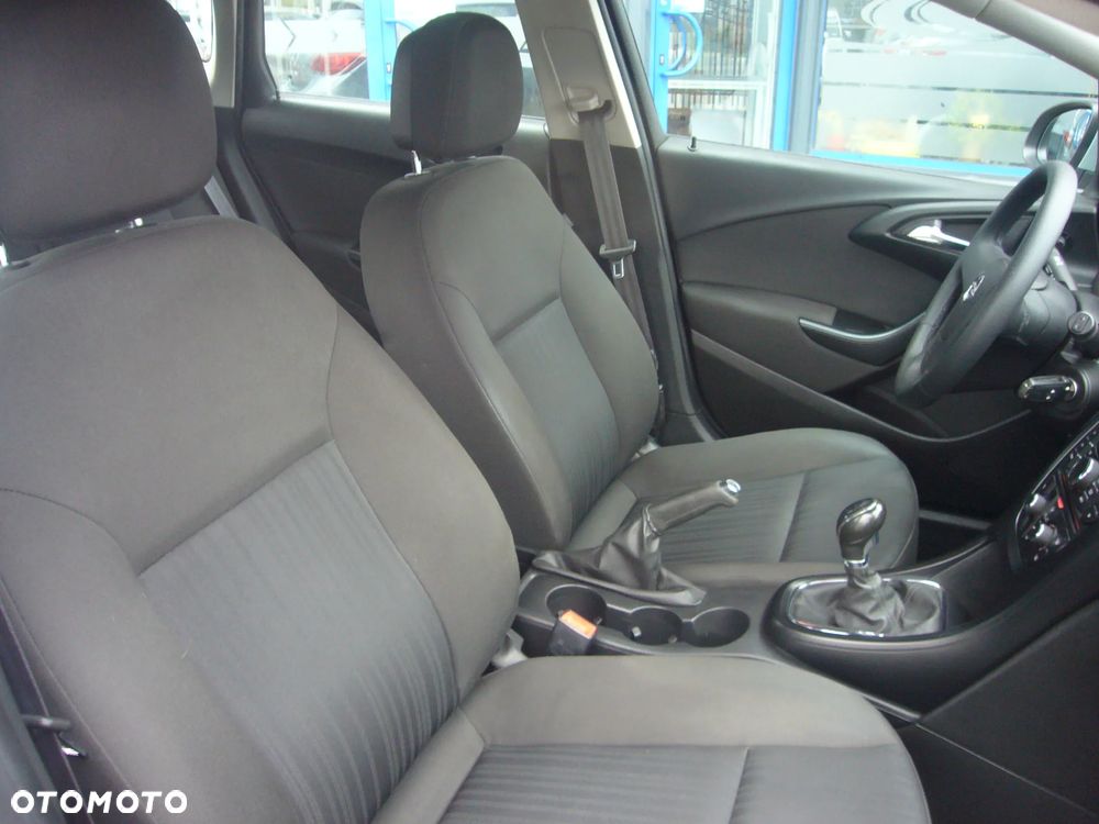 Opel Astra 1.6 Active - 19