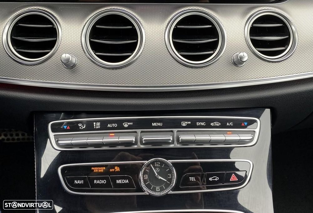 Mercedes-Benz E 220 d AMG Line - 39