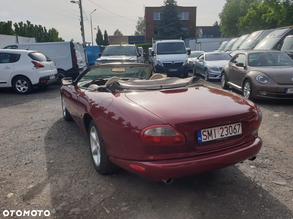 Jaguar XK Cabrio - 10
