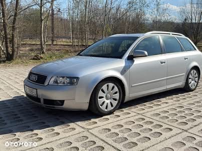 Audi A4 - 1