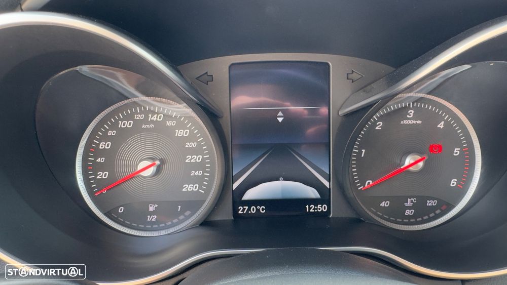 Mercedes-Benz C 220 Station CDI DPF BlueEFFICIENCY Avantgarde Edition - 48