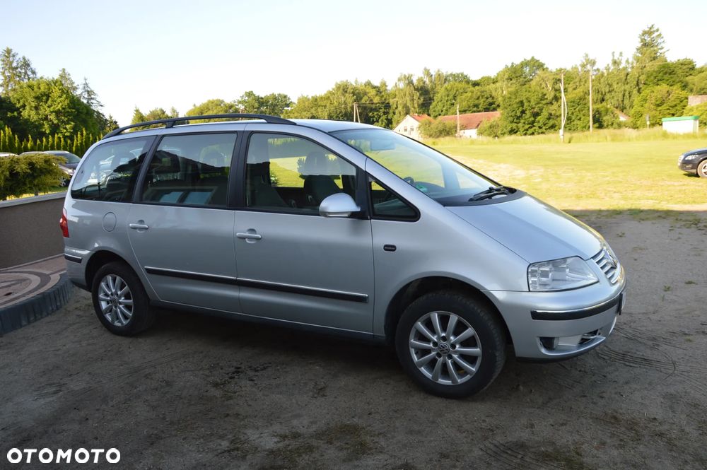 Volkswagen Sharan 2.0 TDI Sportline - 12