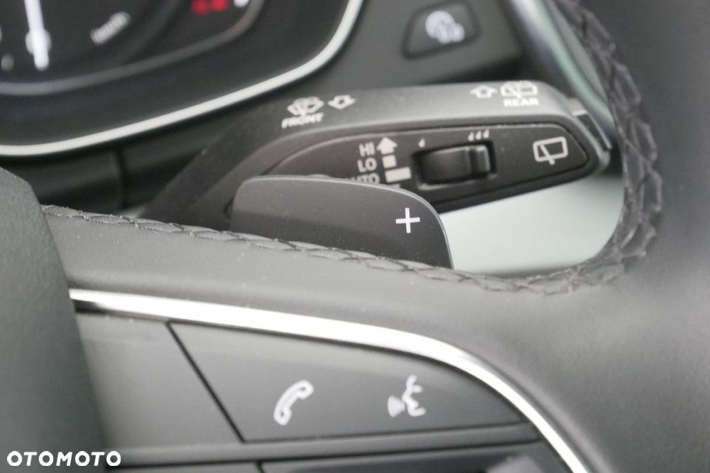 Audi Q5 Sportback - 31