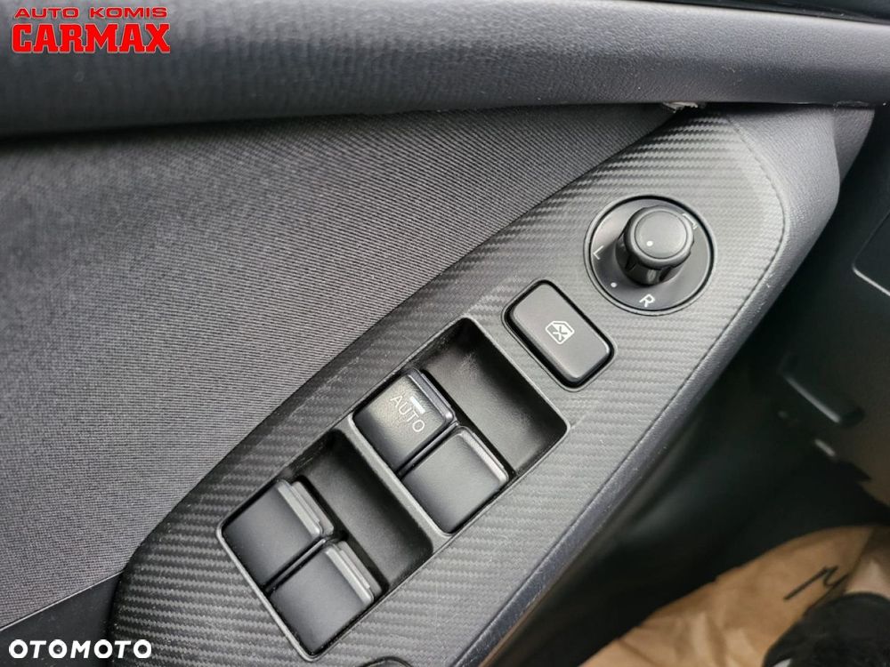 Mazda 3 2.0 Skyenergy EU6 - 22