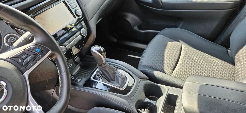 Nissan X-Trail 1.7 dCi Acenta 2WD Xtronic - 32