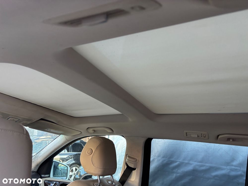 Mercedes-Benz GL 400 4Matic 7G-TRONIC - 18