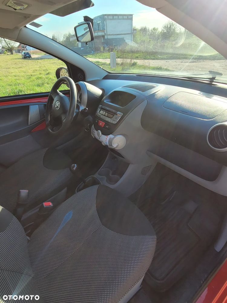 Toyota Aygo ckIN2U - 17