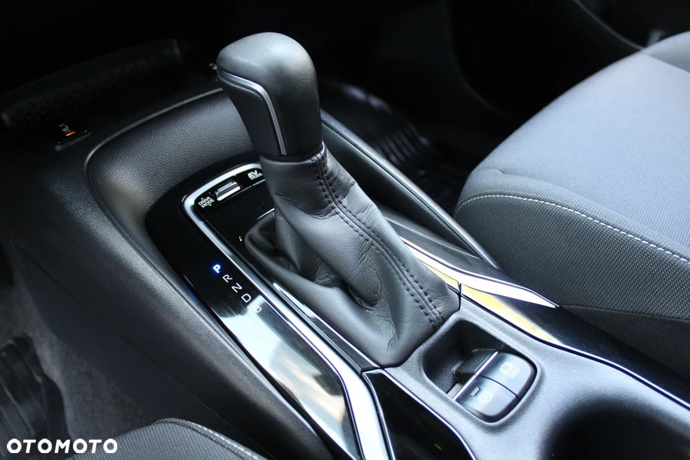 Toyota Corolla 1.8 Hybrid Comfort - 20