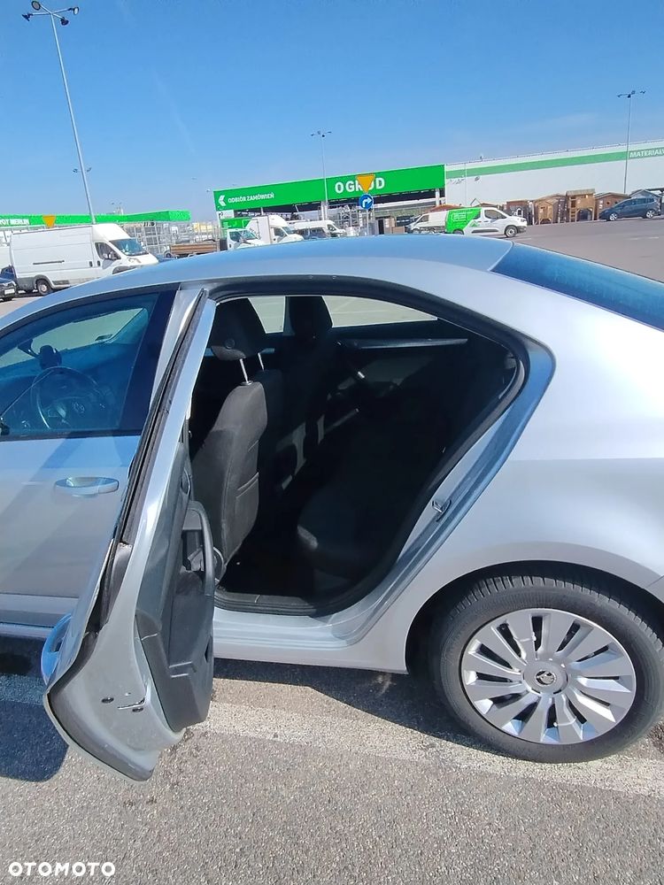 Skoda Octavia 1.4 TSI Ambition - 10