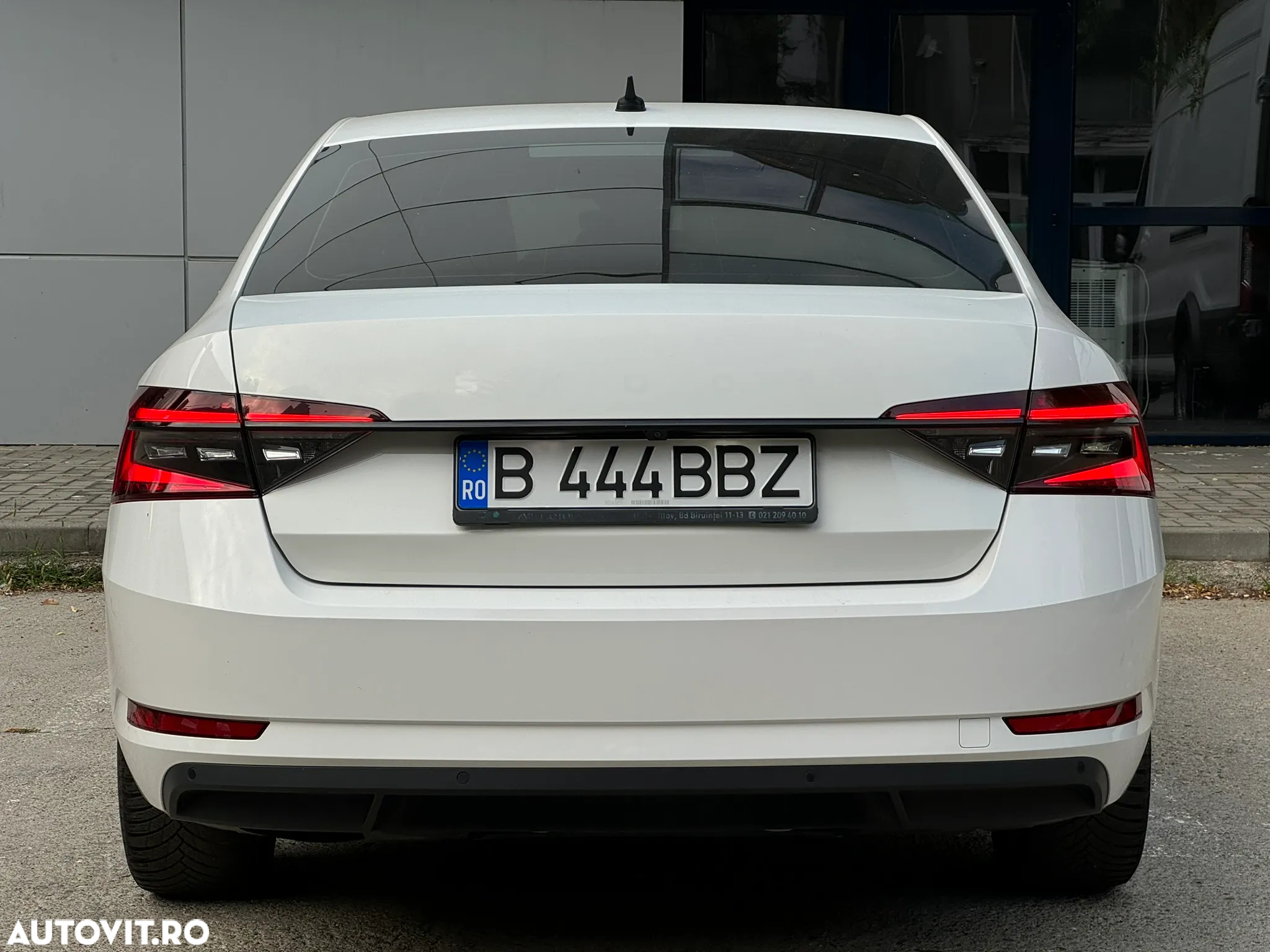 Skoda Superb 2.0 TDI DSG Style - 5