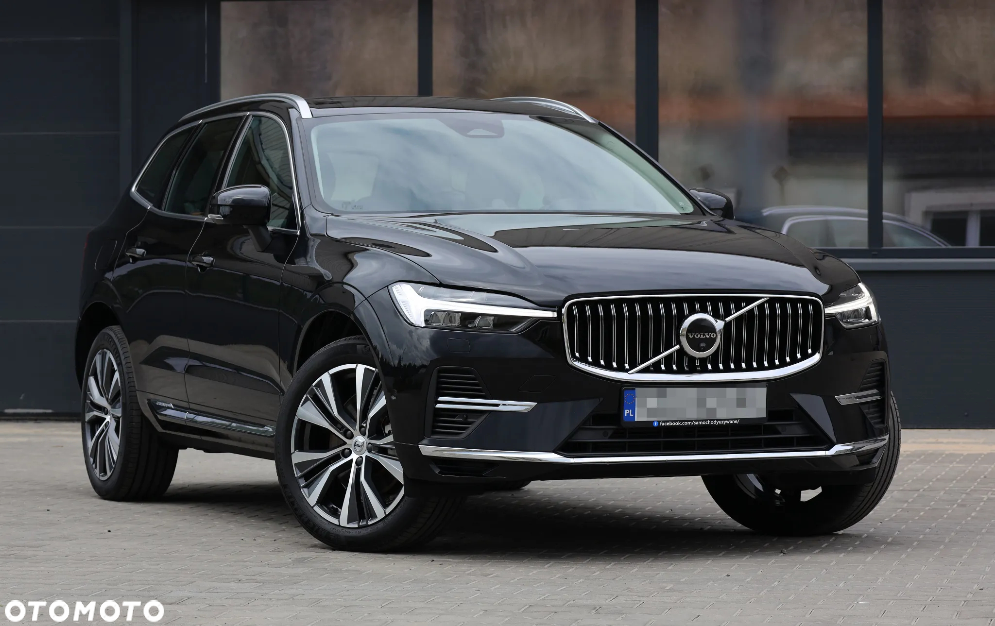 Volvo XC 60 T6 AWD Plug-In Hybrid Inscription - 3