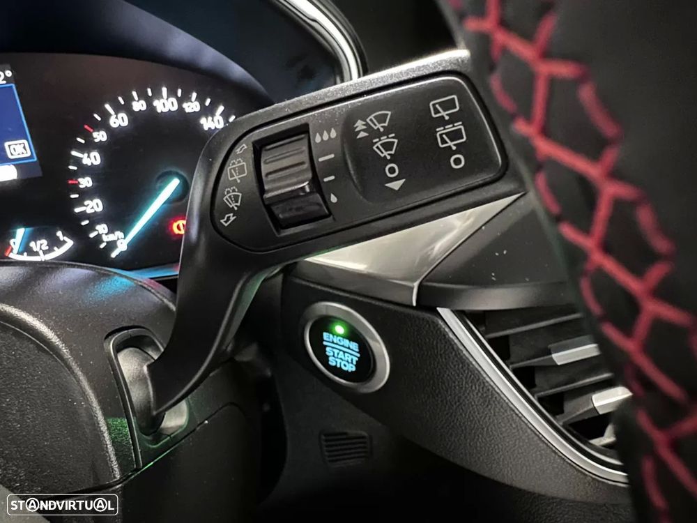 Ford Focus 1.0 EcoBoost S&S TITANIUM - 55