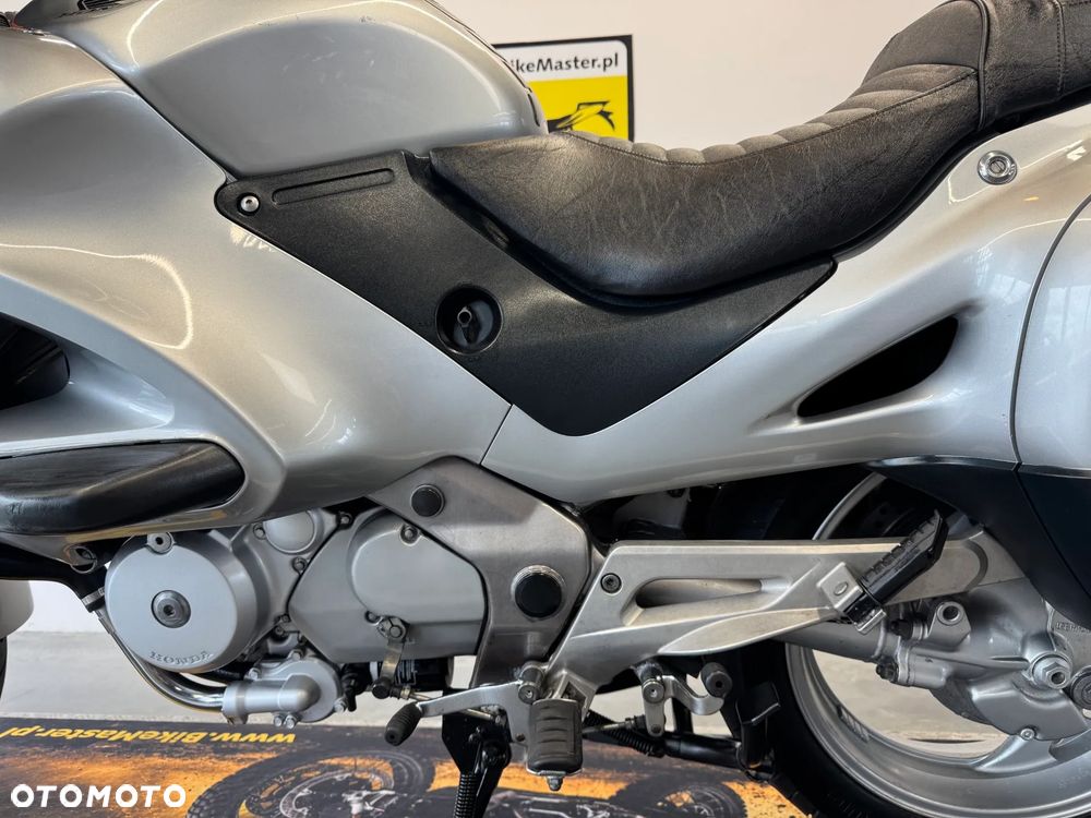 Honda Deauville - 24