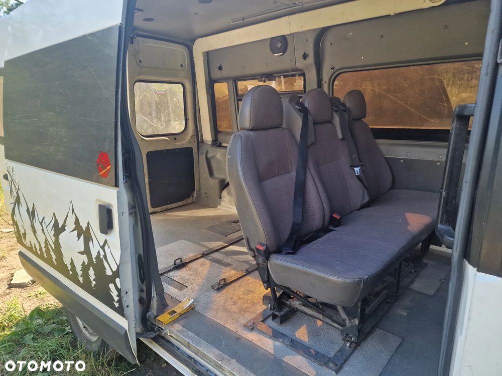 Ford Transit - 8