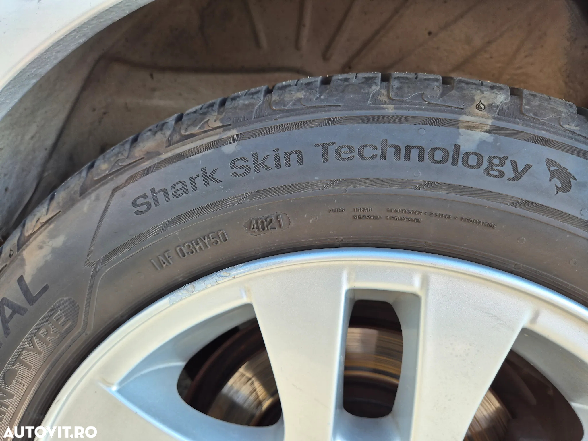 BMW Seria 3 320d - 16