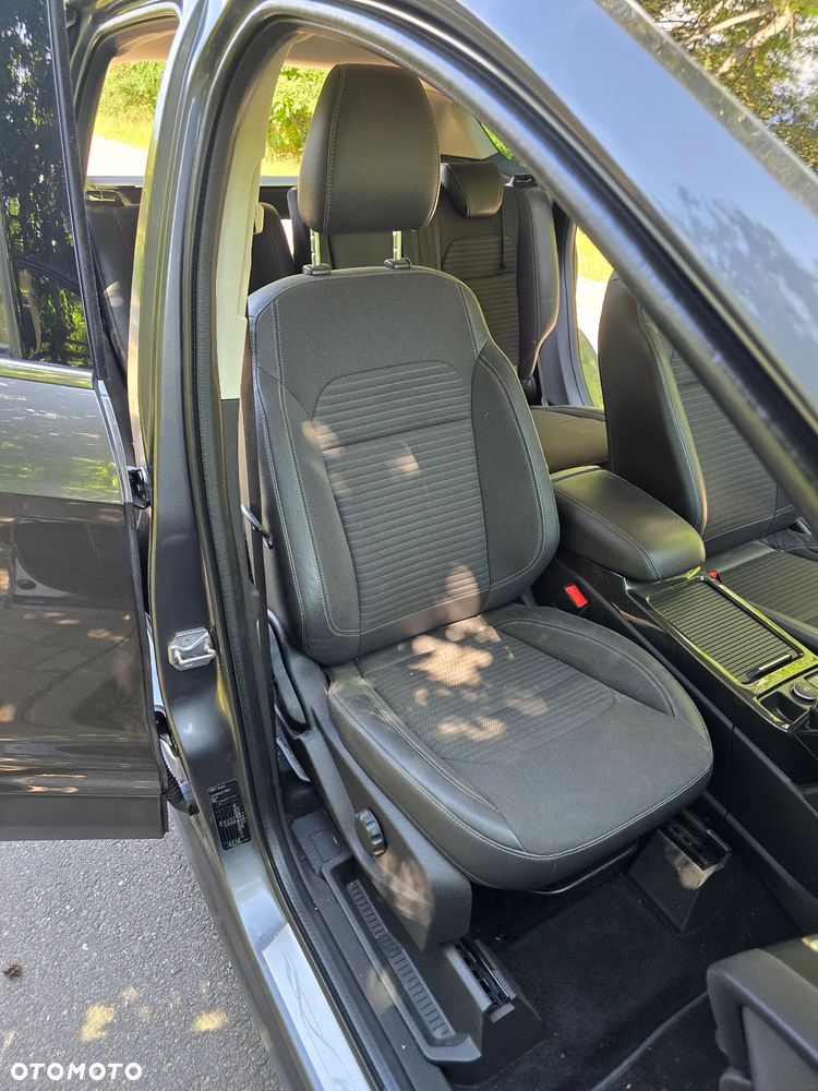 Ford Kuga 1.5 EcoBoost 2x4 Business Edition - 20