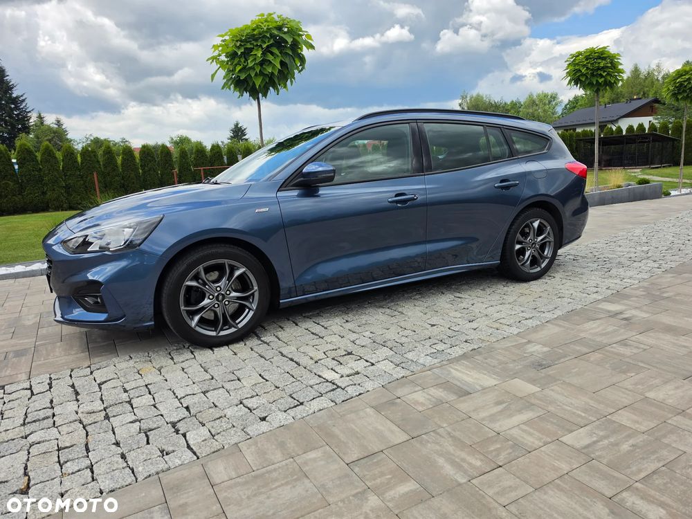 Ford Focus 1.0 EcoBoost Start-Stopp-System ST-LINE - 12