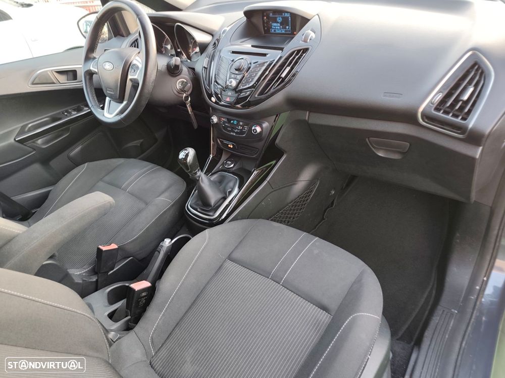 Ford B-Max 1.5 TDCi Titanium - 30