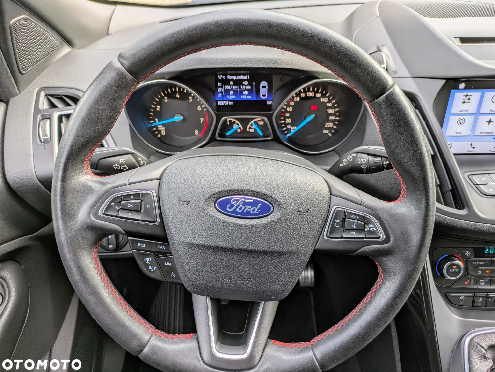 Ford Kuga 1.5 EcoBoost 2x4 ST-Line - 22