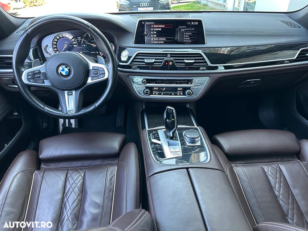 BMW Seria 7 730d xDrive - 24