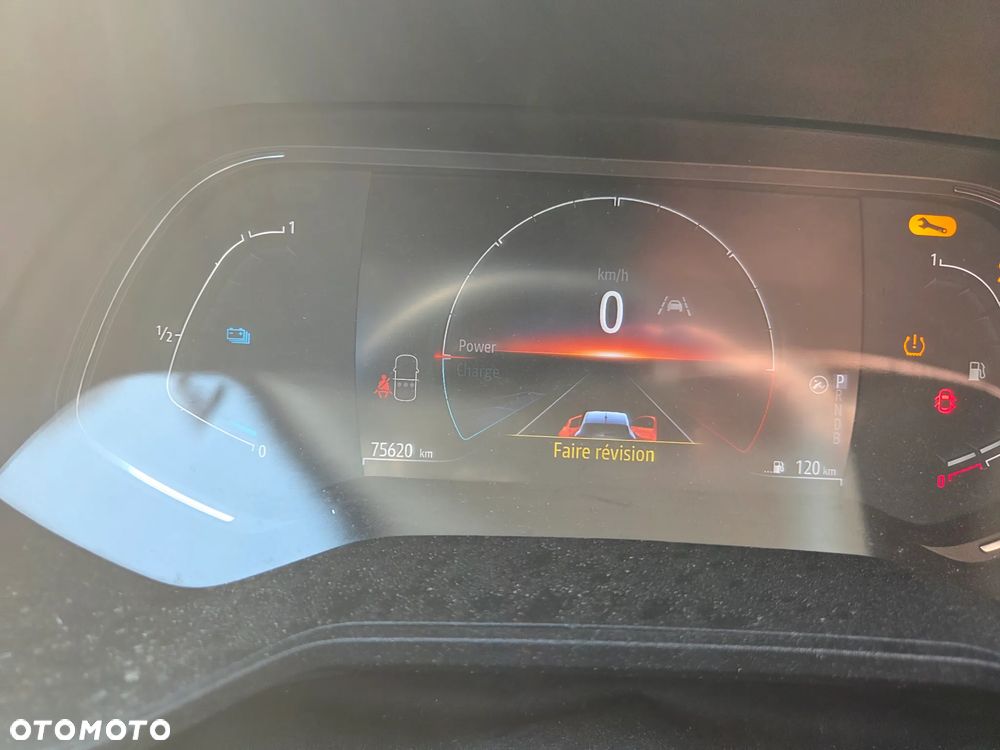 Renault Clio E-TECH 140 BUSINESS EDITION - 15