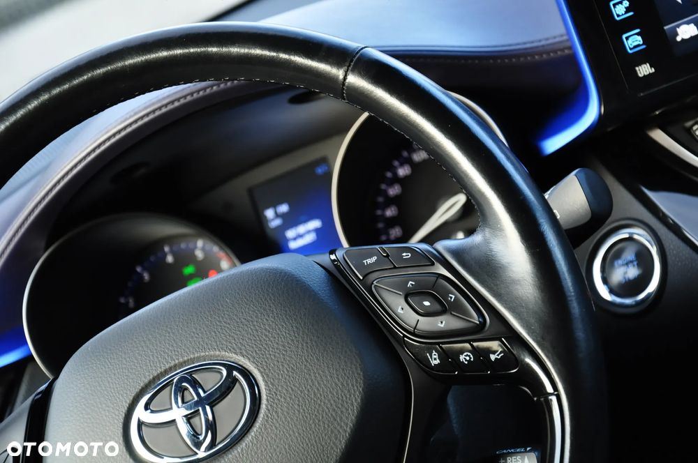 Toyota C-HR 1.2 T Prestige + LED CVT - 29