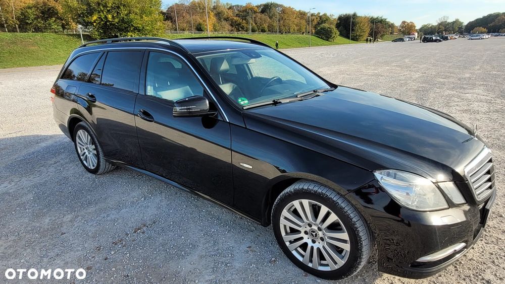 Mercedes-Benz Klasa E 350 CDI BlueEff - 3