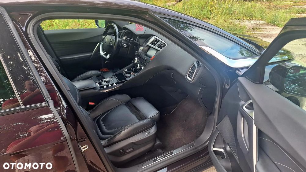 Citroën DS5 2.0 HDi Hybrid4 SoChic MCP - 25