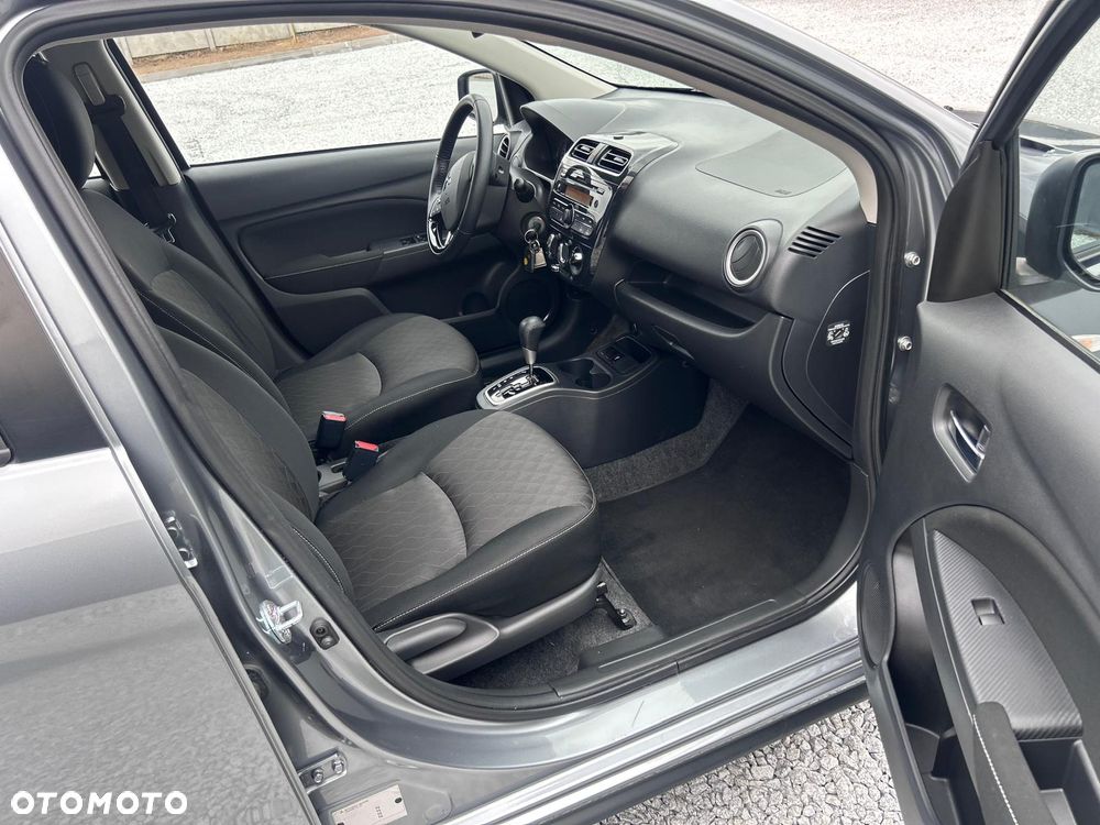 Mitsubishi Space Star 1.2 Intense CVT - 17