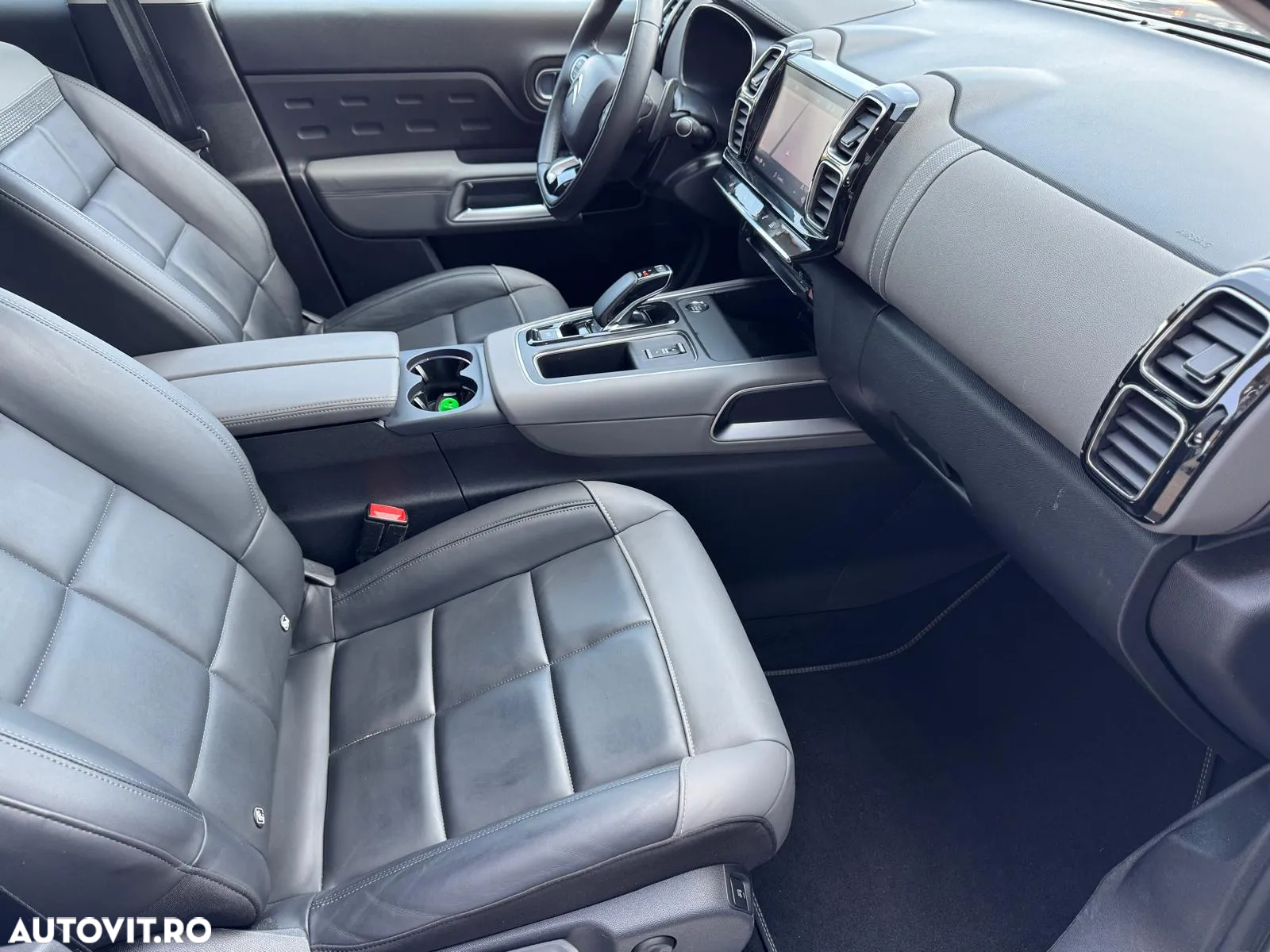 Citroën C5 Aircross 1.6 PHeV FWD 225 EAT8 Shine - 11