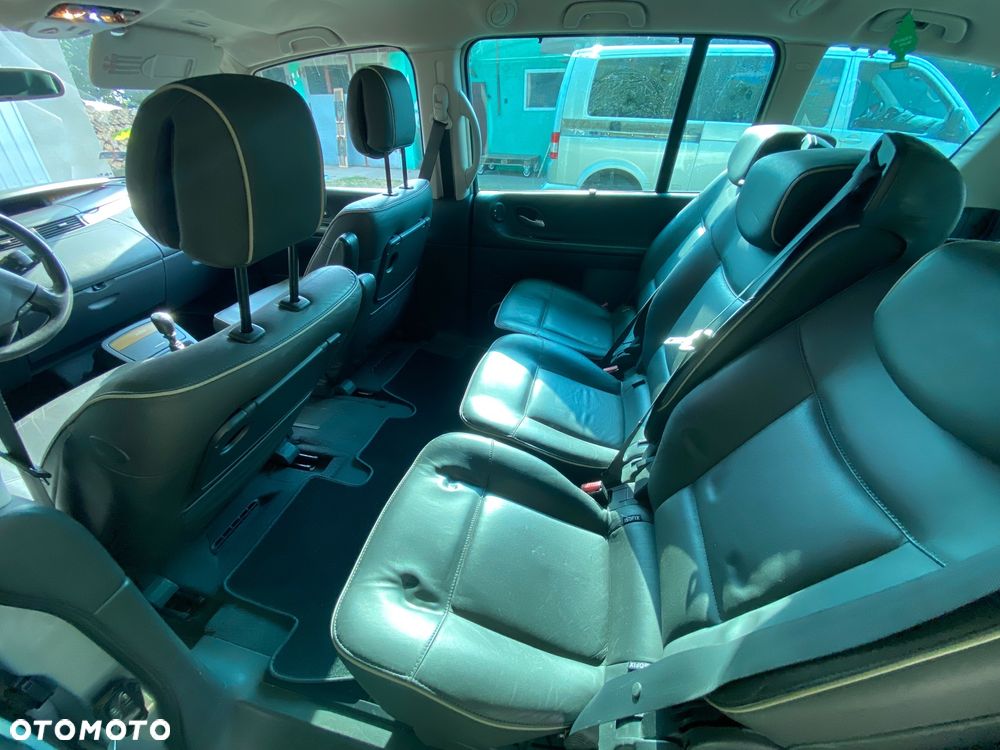 Renault Espace 2.0T Privilege - 16