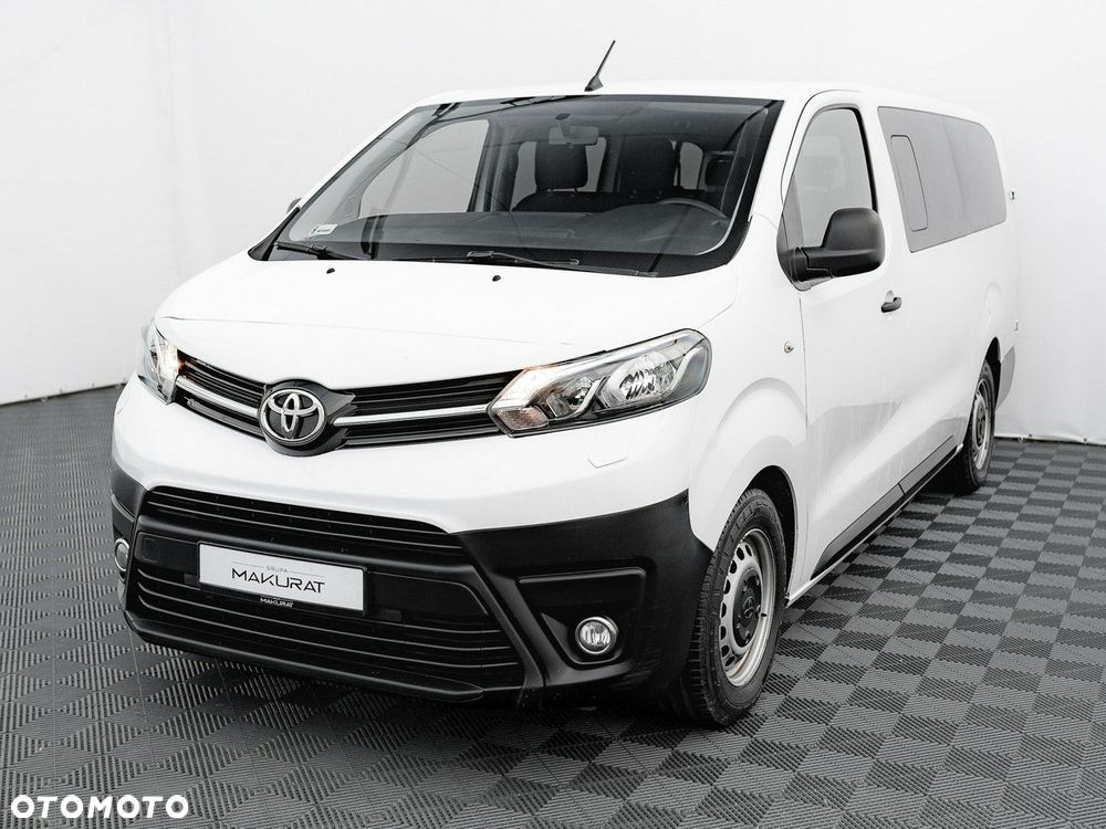 Toyota ProAce Kombi 2.0 D-4D Long 2,8t - 3