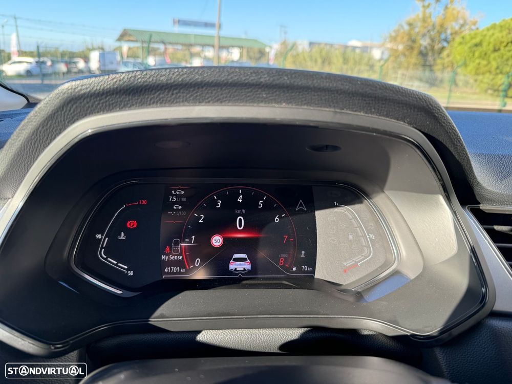 Renault Captur 1.0 TCe Techno - 15