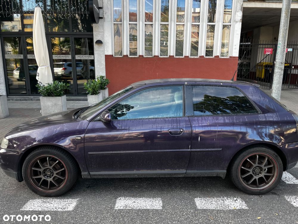Audi A3 3-drzwiowe 1.6 Ambition - 2