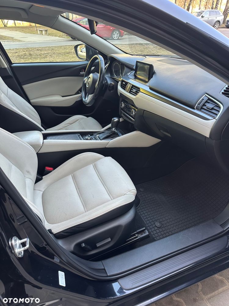 Mazda 6 - 6
