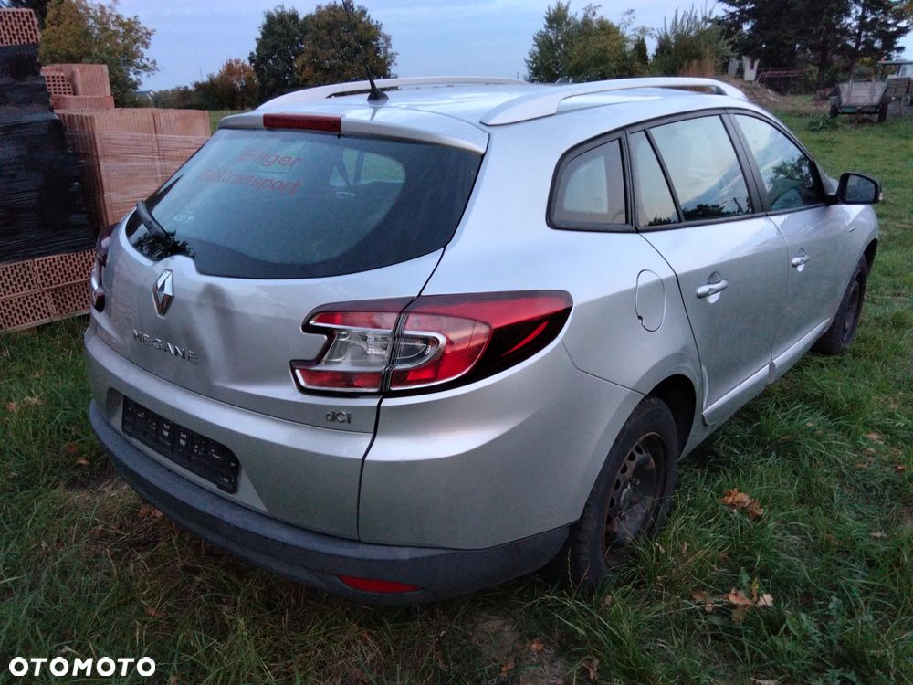 Renault Megane 2016 photo 2
