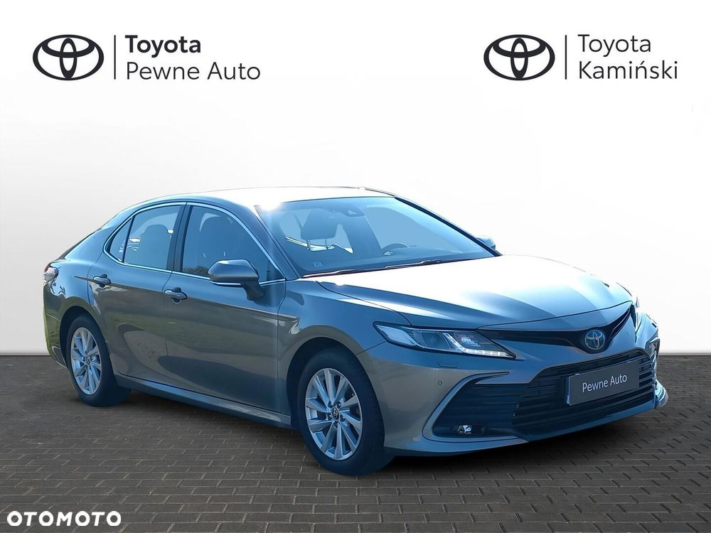 Toyota Camry 2.5 Hybrid Comfort CVT - 7