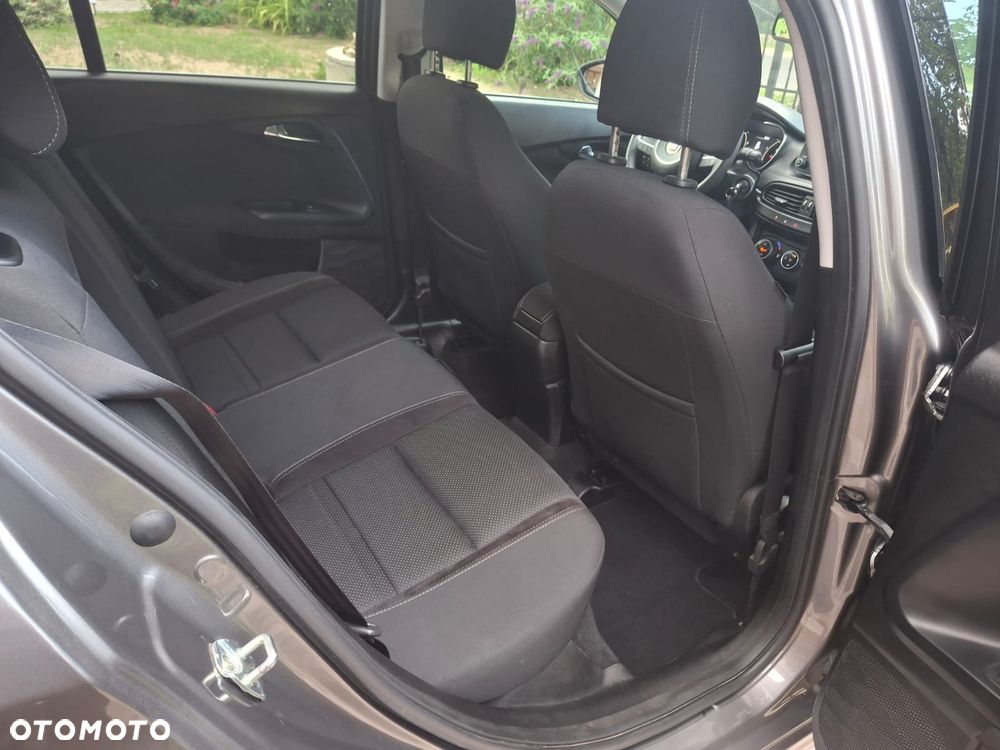 Fiat Tipo 1.4 T-Jet Business Line - 14
