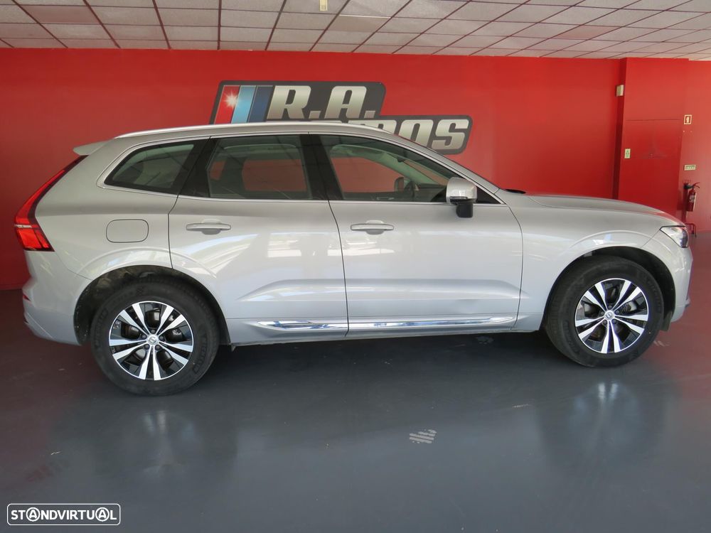 Volvo XC 60 2.0 T6 PHEV Core AWD - 5