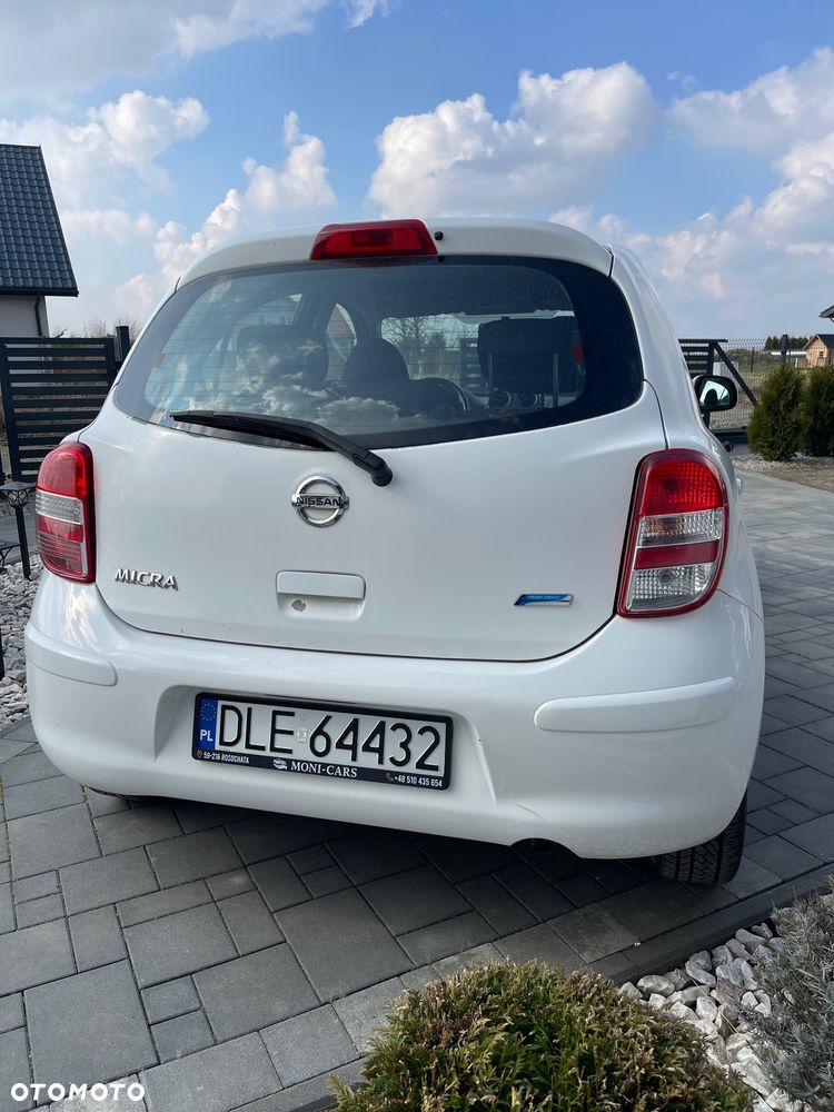 Nissan Micra 1.2 Bild der Frau - 8