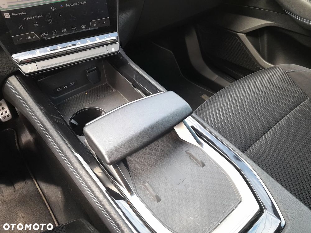 Renault Austral 1.3 TCe mHEV Techno esprit Alpine - 15