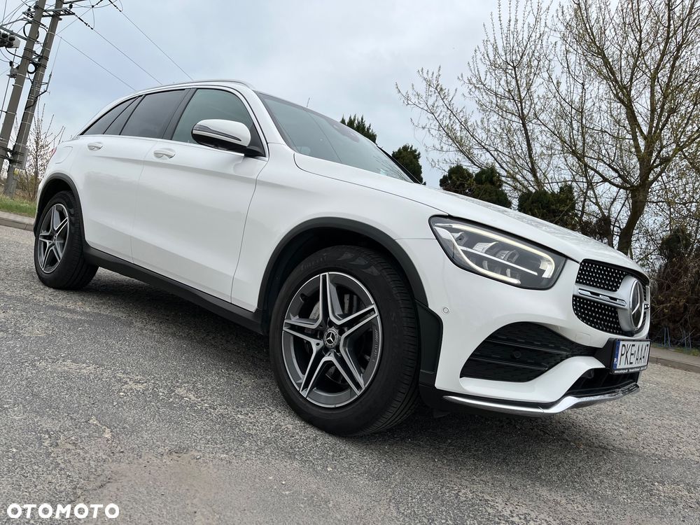 Mercedes-Benz GLC 300 d 4Matic 9G-TRONIC AMG Line Plus - 2