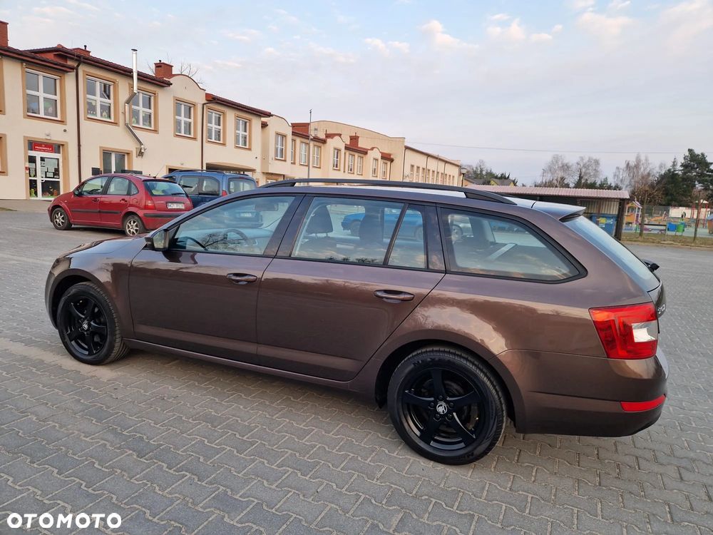 Skoda Octavia 1.6 TDI DPF GreenLine - 2