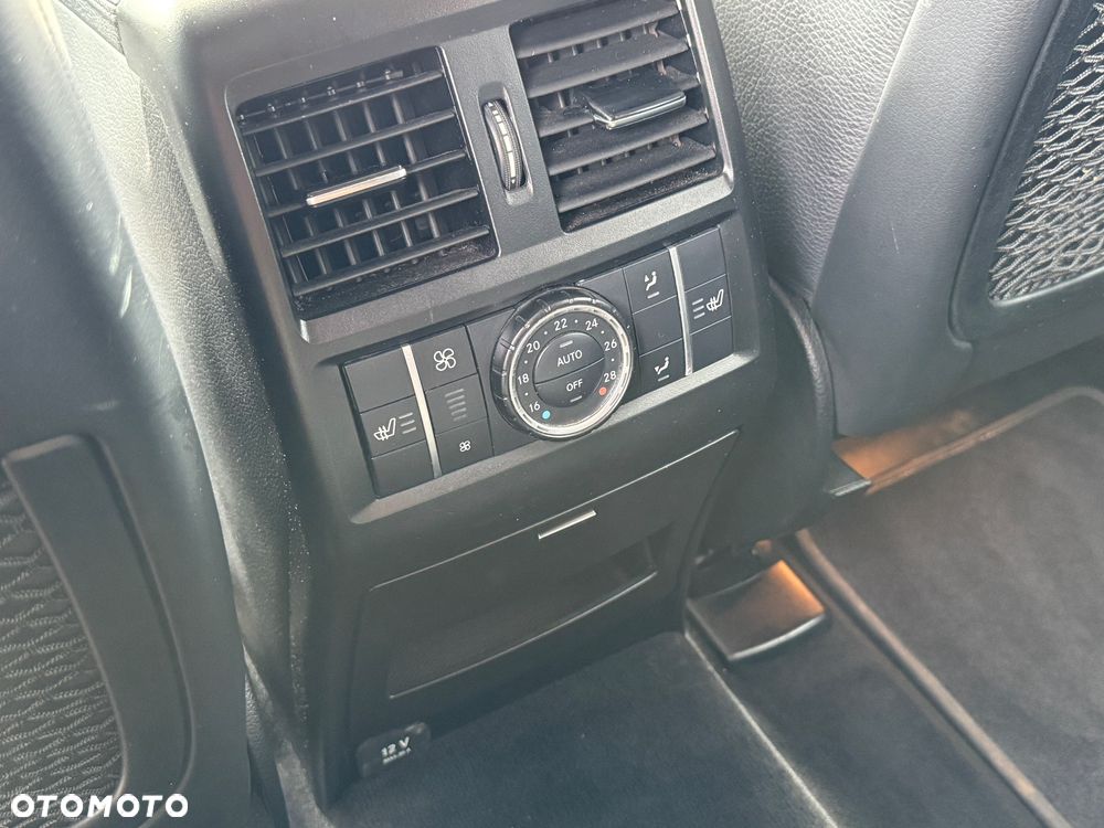 Mercedes-Benz GLS - 18